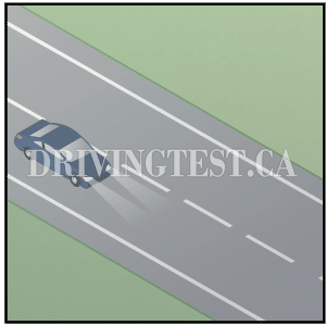 Test 2 - Quel réglage vos phares doivent-ils être allumés en cas de mauvais temps ?