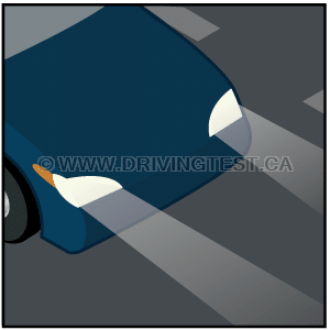 Test 1 - À quelle distance devant vous vos feux de route doivent-ils pouvoir éclairer ?