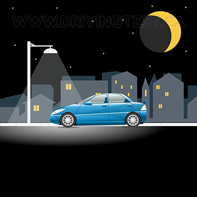 Test 1 - À quelle distance une voiture garée sur une route ou un accotement doit-elle pouvoir être vue pour être considérée comme légalement garée ?